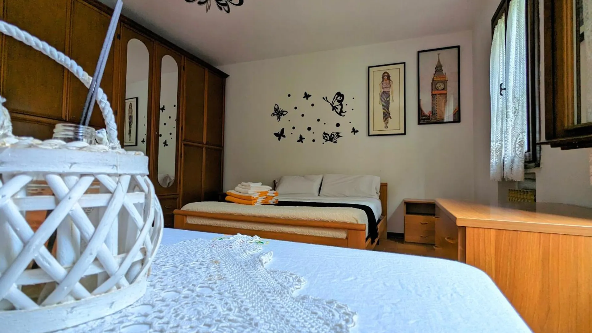 Casa Singola Con Spazio Auto E Giardino Mestre Apartman