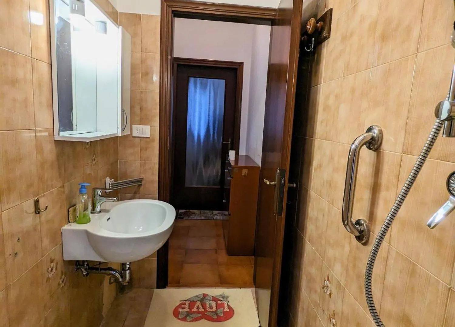 Casa Singola Con Spazio Auto E Giardino Mestre 0*,  Olaszország